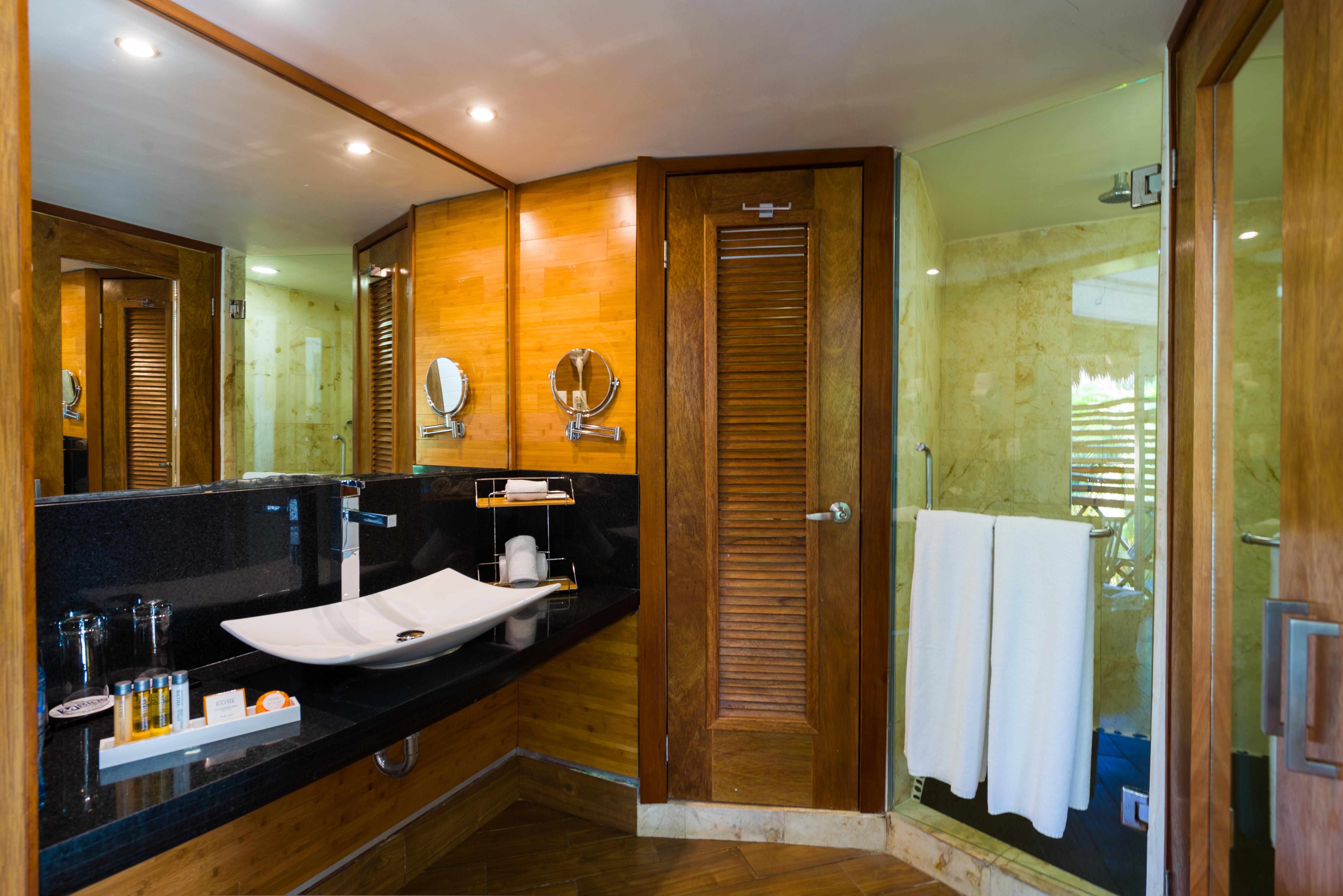 Magic Blue Spa Boutique Hotel Adults Only Playa del Carmen Exterior photo Bathroom