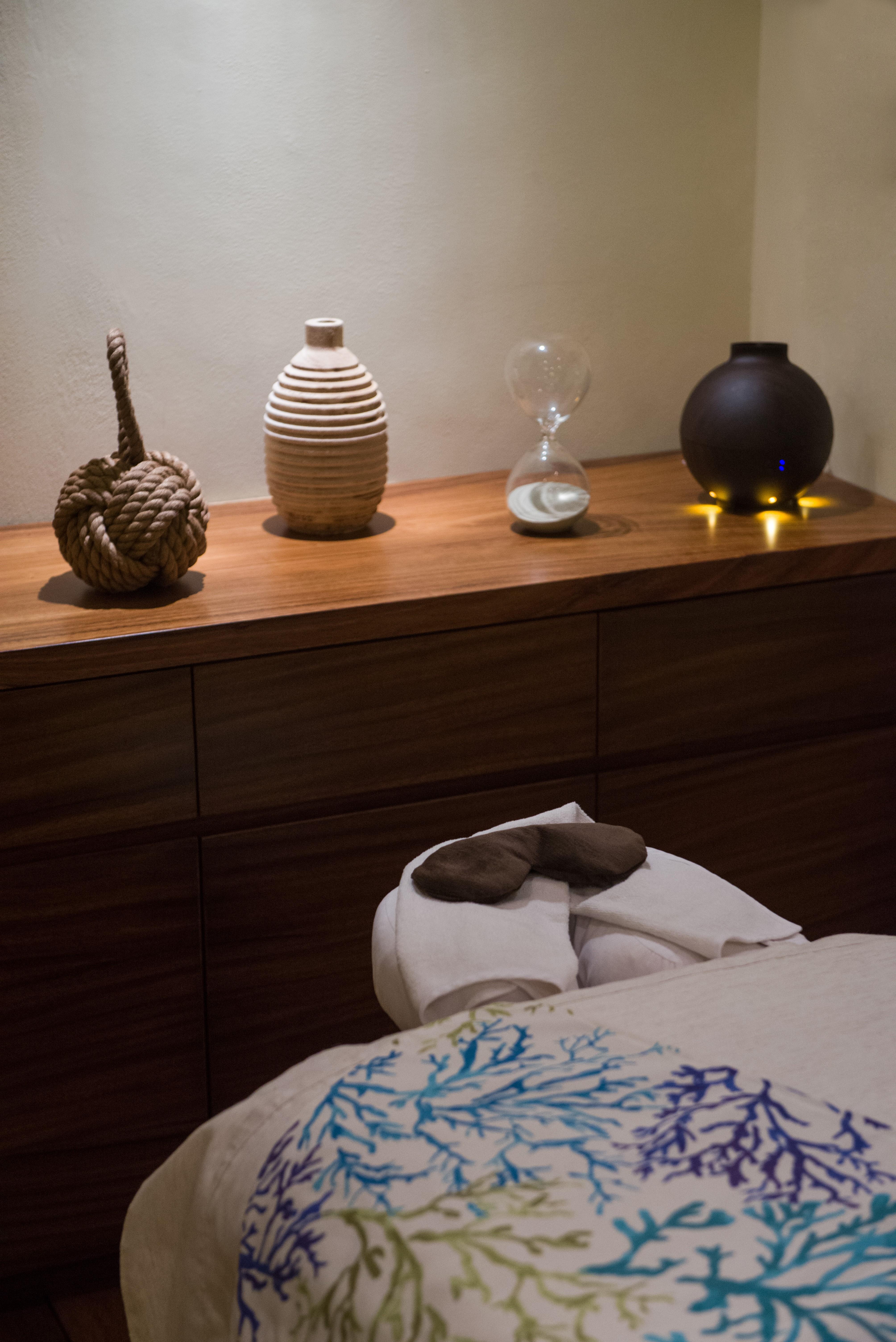 Magic Blue Spa Boutique Hotel Adults Only Playa del Carmen Exterior photo A hot stone massage