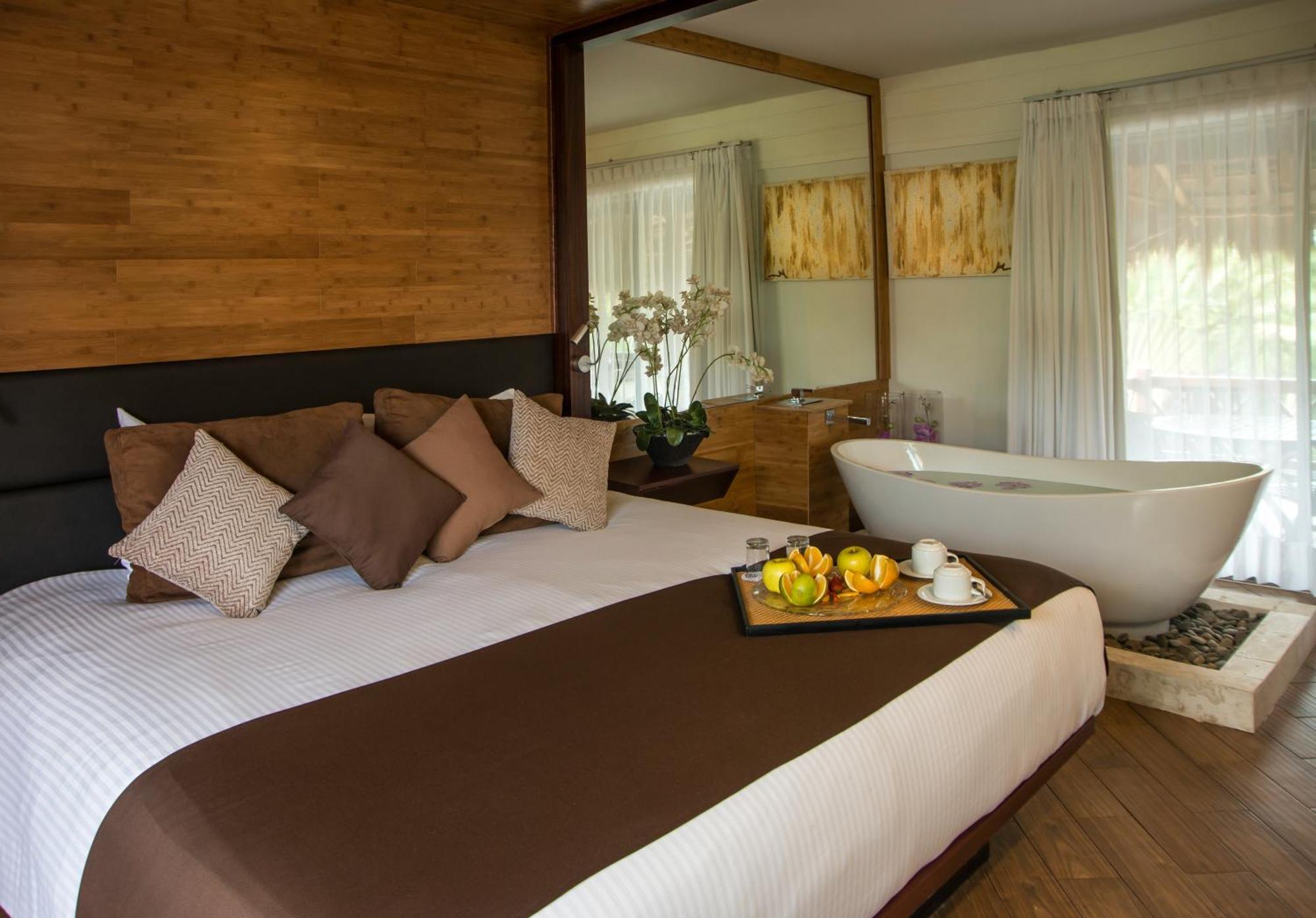 Magic Blue Spa Boutique Hotel Adults Only Playa del Carmen Room photo A room at the hotel